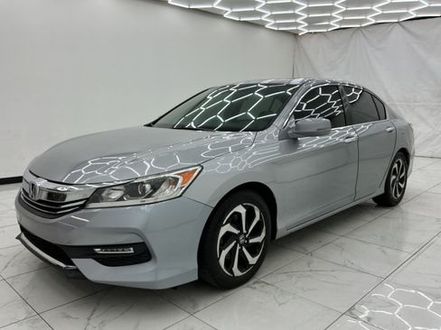 Used 2016 Honda Accord EX-L image 6