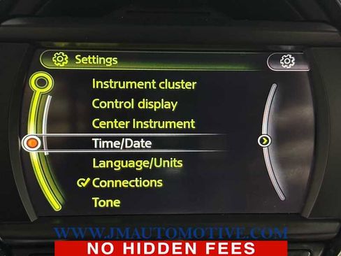 Used 2015 MINI Cooper 4-Door Hardtop image 27