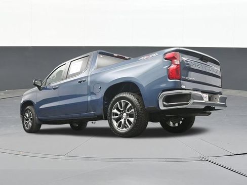 Used 2024 Chevrolet Silverado 1500 LT AWD/4WD image 44