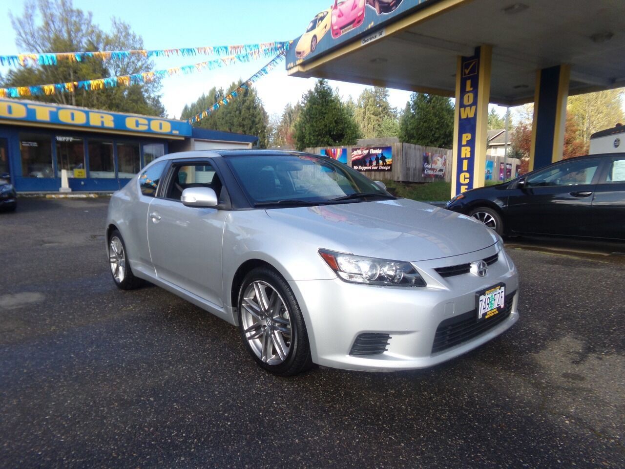 Used 2011 Scion tC FWD image 1
