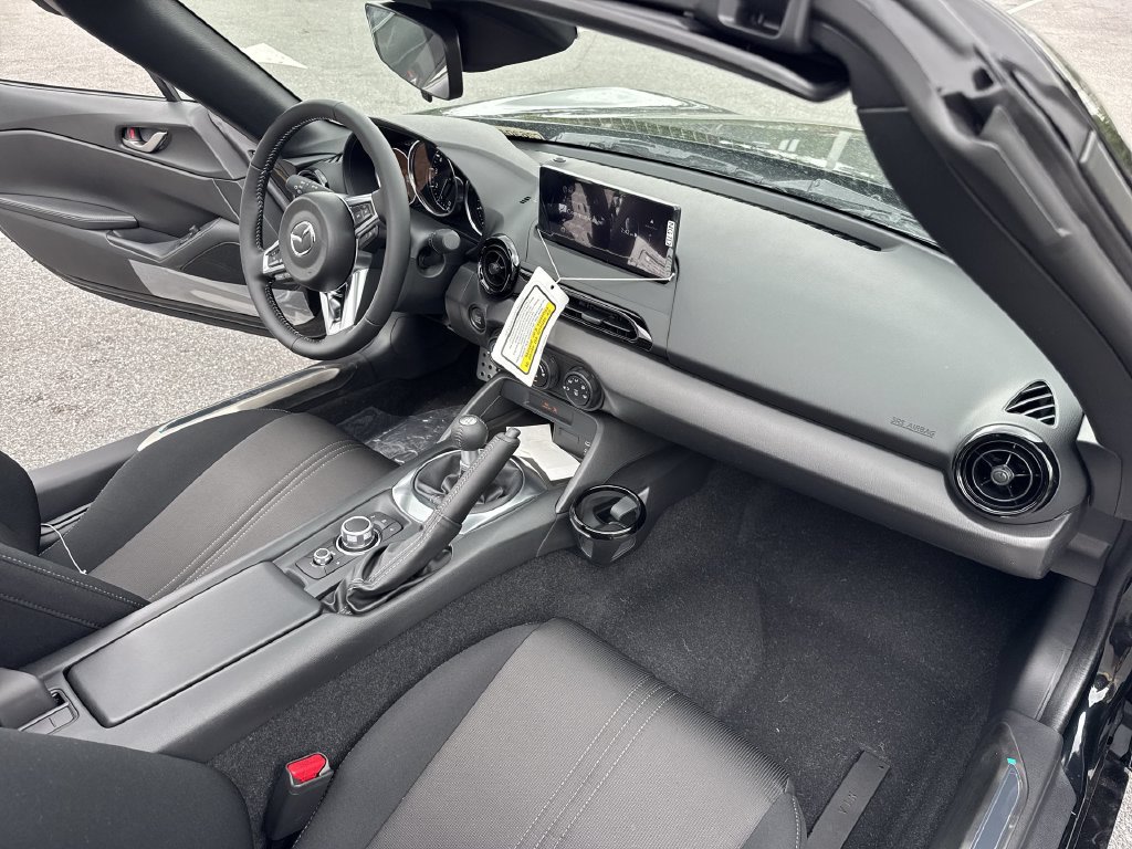 New 2026 MAZDA MX-5 Miata Sport w/ Interior Package RWD image 32