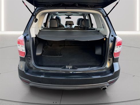 Used 2016 Subaru Forester 2.5i Limited image 29