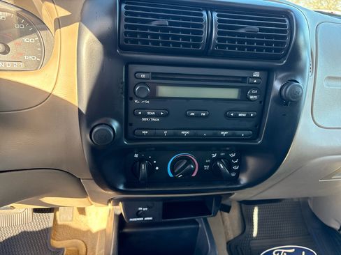 Used 2004 Ford Ranger XL image 26