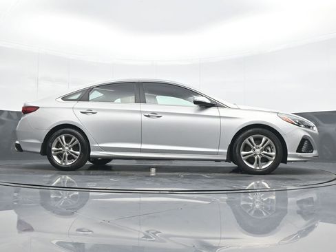 Used 2019 Hyundai Sonata SEL w/ Tech Package 02 FWD image 22