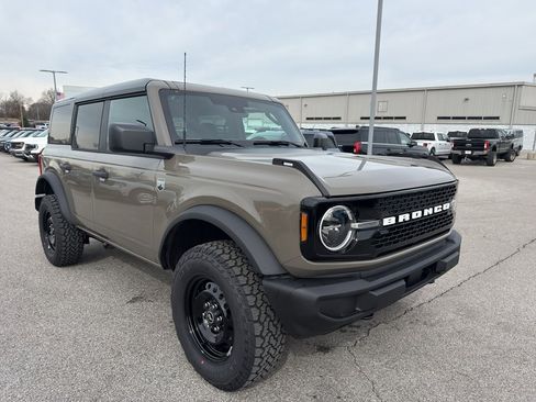 New 2026 Ford Bronco Big Bend AWD/4WD image 3
