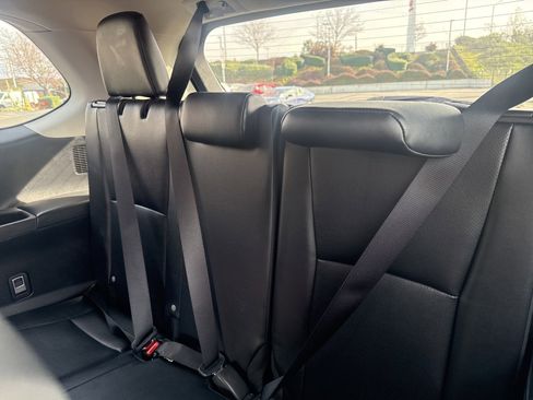 Used 2025 Toyota Grand Highlander LE image 7