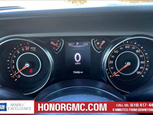 Used 2022 Jeep Gladiator Sport AWD/4WD image 14