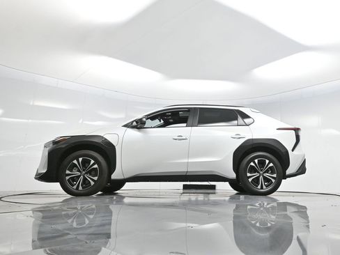 Used 2024 Toyota bZ4X XLE image 55