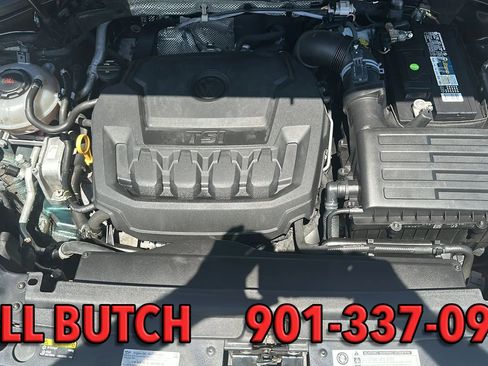 Used 2018 Volkswagen Tiguan SEL FWD image 25