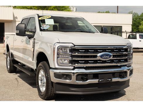 Used 2026 Ford F250 XLT w/ XLT Premium Package AWD/4WD image 36