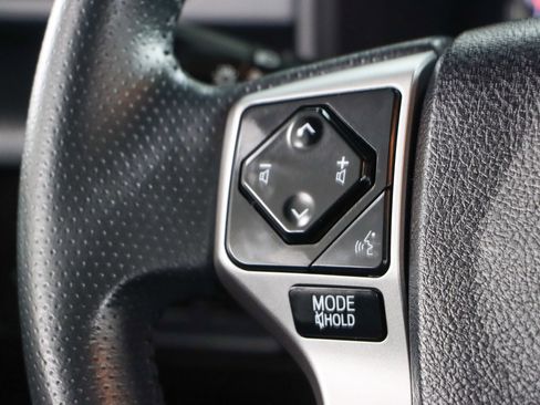 Used 2022 Toyota 4Runner Limited AWD/4WD image 13