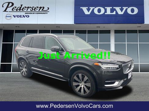 Used 2023 Volvo XC90 T8 Plus w/ Protection Package Premier AWD/4WD image 1
