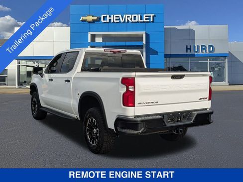 Used 2023 Chevrolet Silverado 1500 ZR2 w/ Technology Package image 7