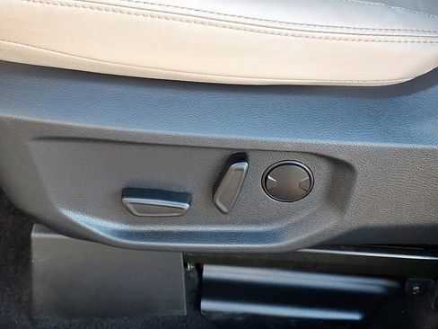 Used 2024 Ford Ranger Lariat image 13