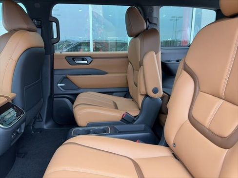 New 2026 Nissan Armada SL image 19