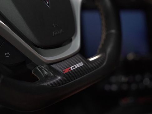 Used 2018 Chevrolet Corvette Z06 RWD image 35