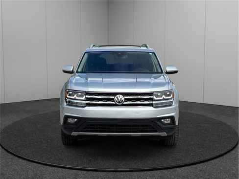 Used 2019 Volkswagen Atlas SE w/ Towing Package image 3