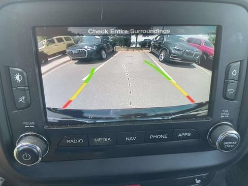 Used 2017 Jeep Renegade Limited AWD/4WD image 3