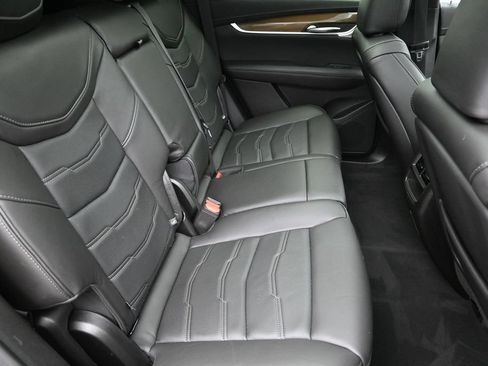 Used 2023 Cadillac XT5 Sportv w/ Platinum Package AWD/4WD image 32