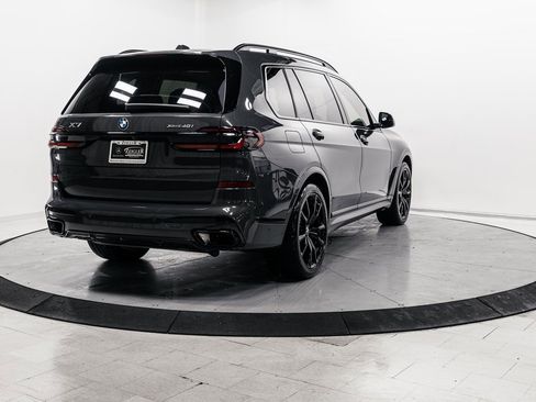 Used 2025 BMW X7 xDrive40i w/ Executive Package image 34