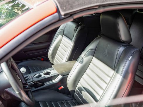 Used 2007 Ford Mustang Shelby GT500 image 37