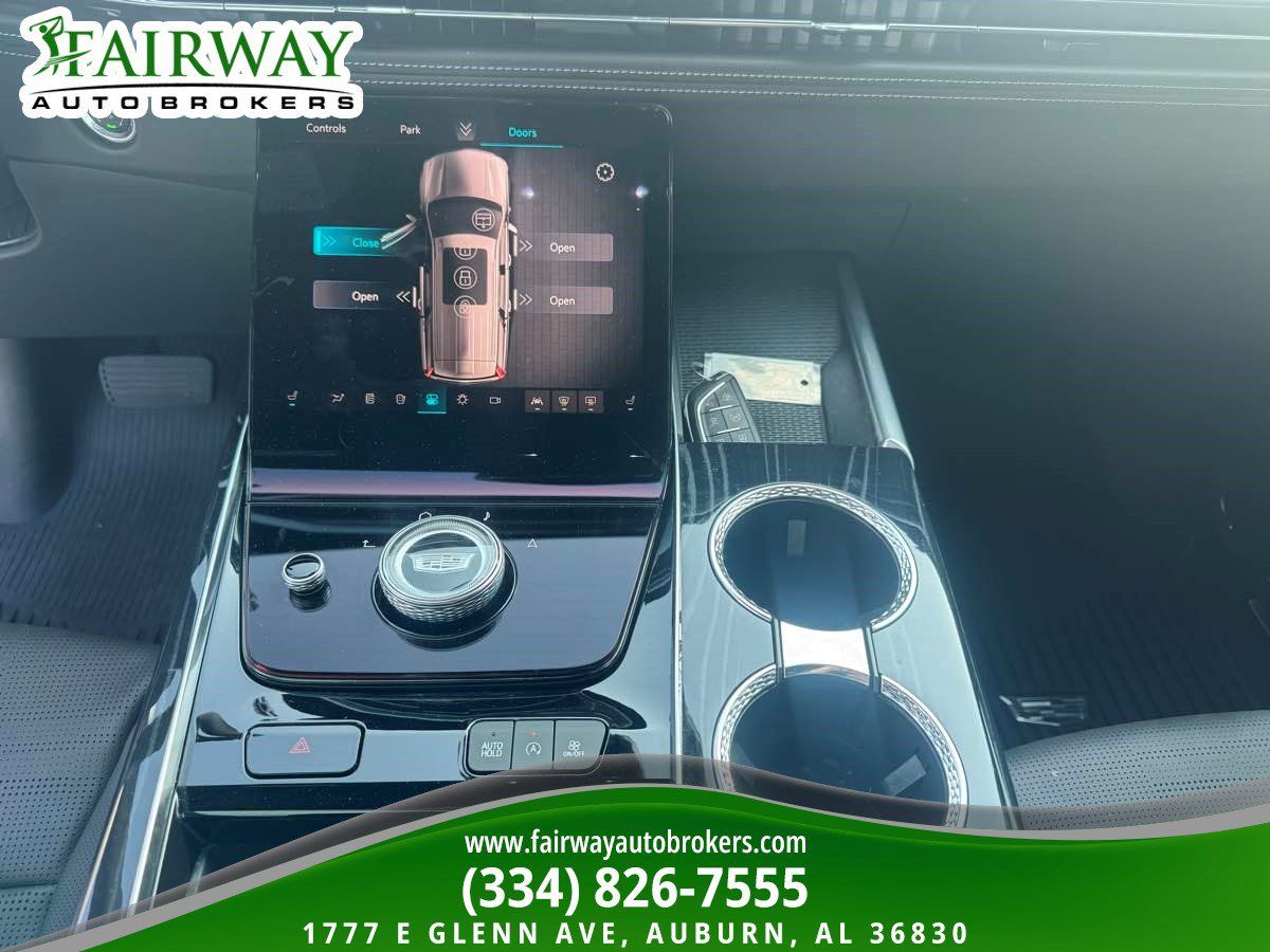 Used 2025 Cadillac Escalade Sport w/ Touring Package AWD/4WD image 25