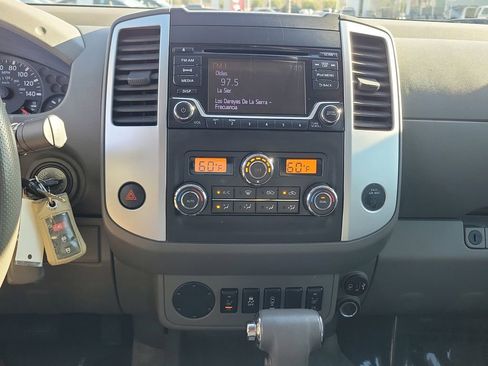 Used 2017 Nissan Frontier SV w/ SV Value Truck Package image 12