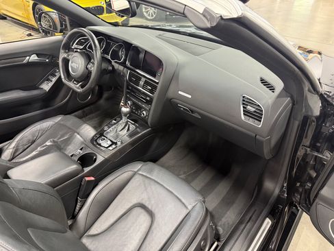 Used 2014 Audi RS 5 Cabriolet image 33