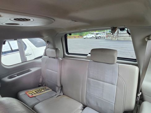 Used 2008 INFINITI QX56 4WD w/ Technology Pkg image 22