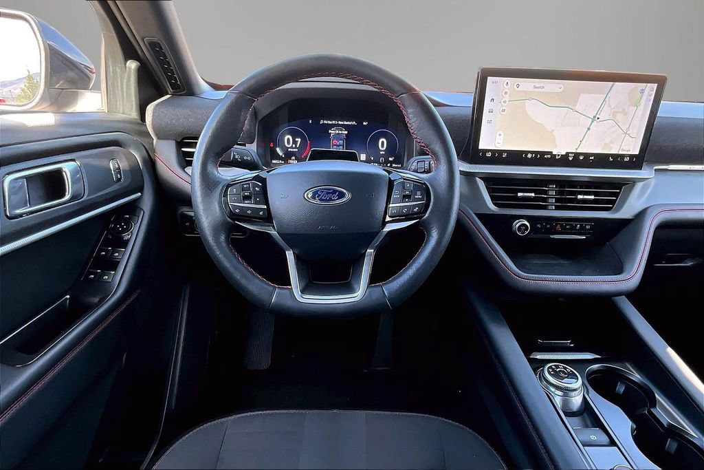 Used 2025 Ford Explorer ST-Line AWD/4WD image 8