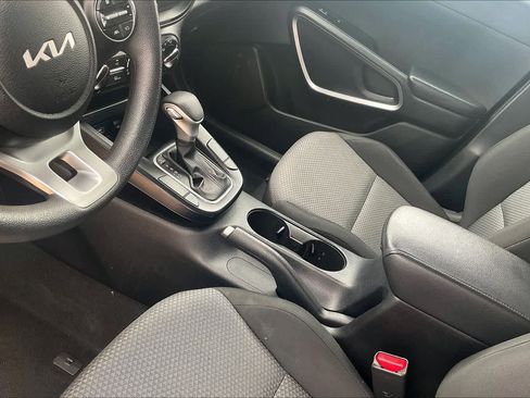 Used 2023 Kia Soul LX w/ Option Group 015 FWD image 14