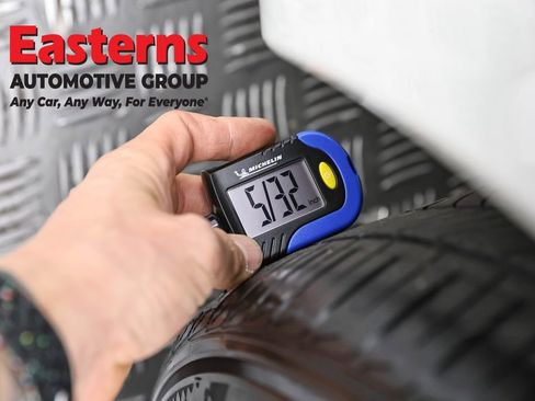 Used 2025 Nissan Altima 2.5 SV image 29