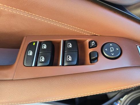 Used 2023 BMW X5 xDrive40i image 16