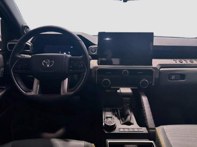 Certified 2025 Toyota 4Runner Trailhunter AWD/4WD image 20