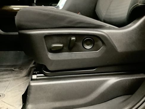 Used 2024 Chevrolet Silverado 1500 RST w/ Max Trailering Package AWD/4WD image 12