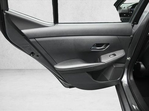 Used 2024 Nissan Sentra SV FWD image 21