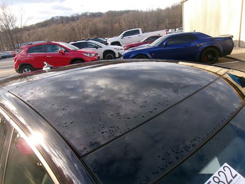 Used 2024 Volkswagen GTI Autobahn image 8