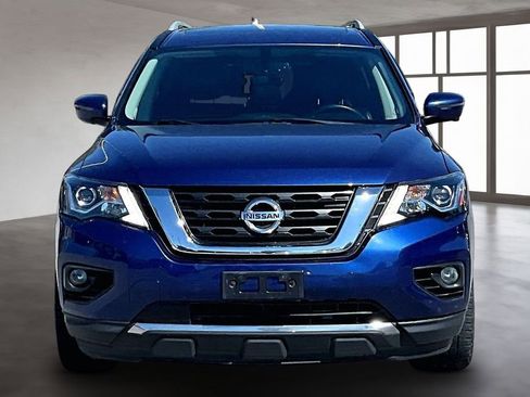 Used 2019 Nissan Pathfinder SL AWD/4WD image 4