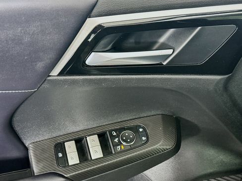 Used 2024 Mitsubishi Outlander SE AWD/4WD image 15