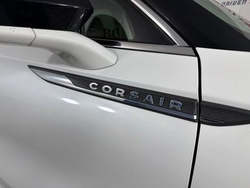 Used 2023 Lincoln Corsair Reserve FWD image 18