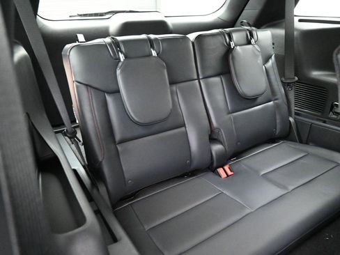 New 2026 Ford Explorer ST-Line w/ ST-Line Street Pack image 29