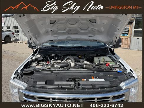 Used 2024 Ford F350 XLT w/ FX4 Off-Road Package AWD/4WD image 11