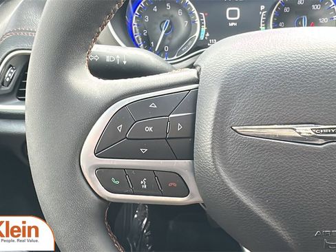 Used 2024 Chrysler Pacifica Pinnacle w/ Trailer Tow Group image 19