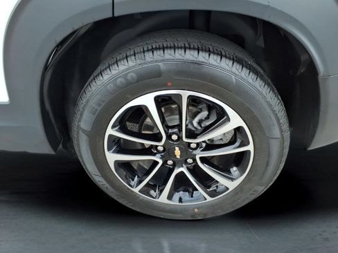 Used 2024 Chevrolet TrailBlazer LT FWD image 14
