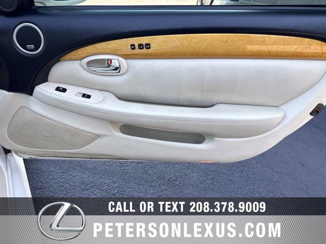 Used 2005 Lexus SC 430 Convertible RWD image 12
