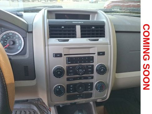 Used 2012 Ford Escape XLT AWD/4WD image 14