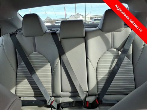 Used 2020 Toyota Camry SE image 17