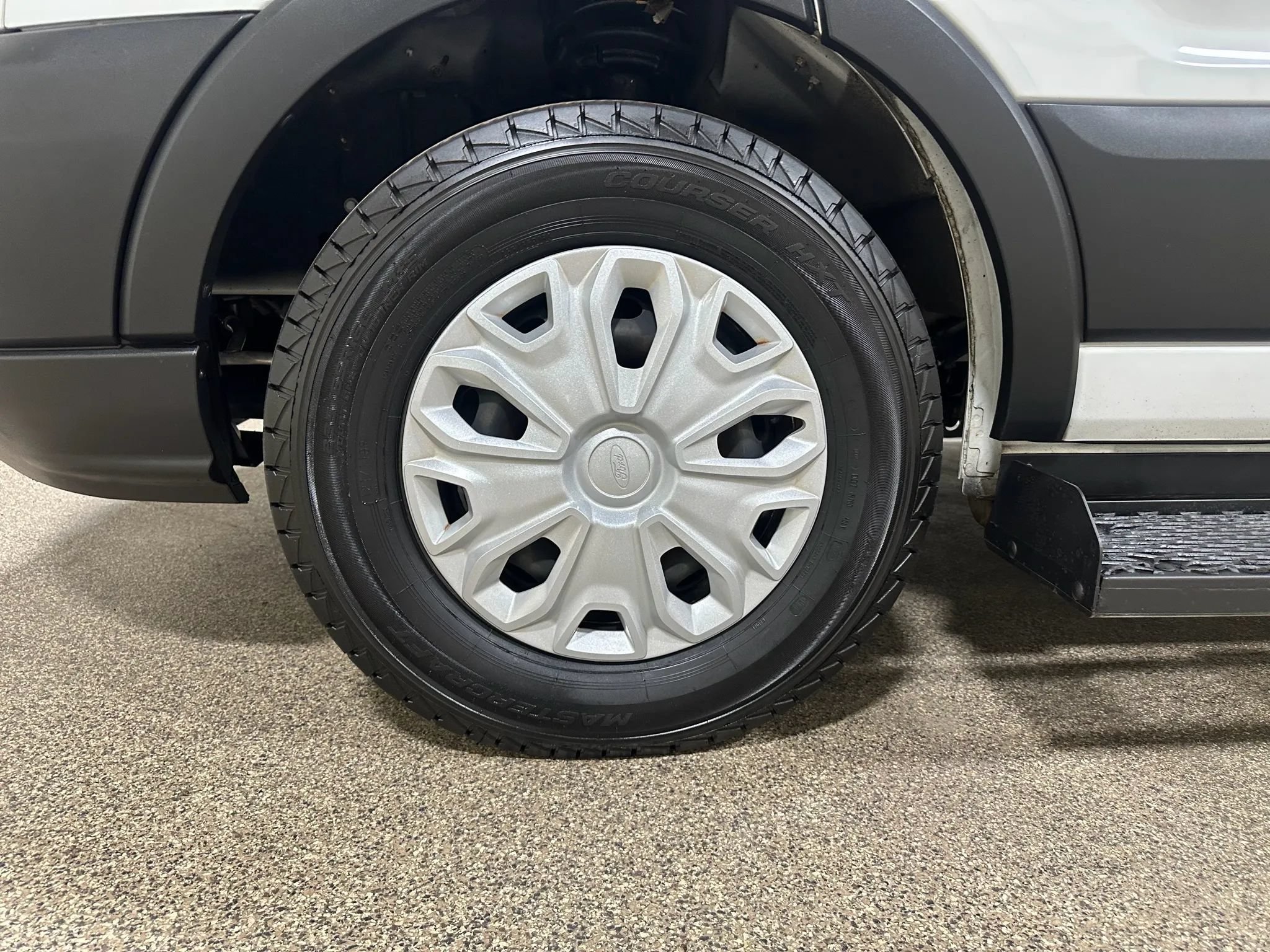 Used 2019 Ford Transit 350 XL RWD image 56