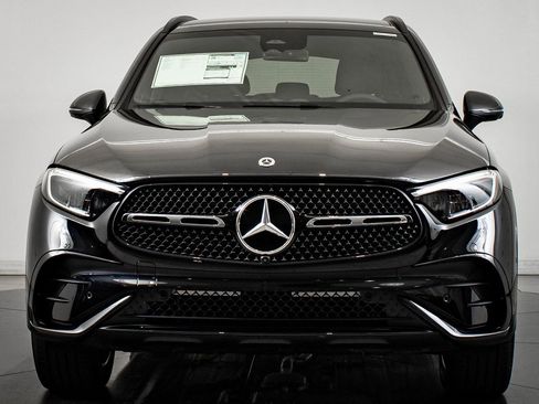 New 2026 Mercedes-Benz GLC 300 4MATIC image 2