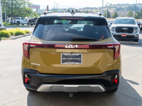 Used 2024 Kia Seltos S AWD/4WD image 6